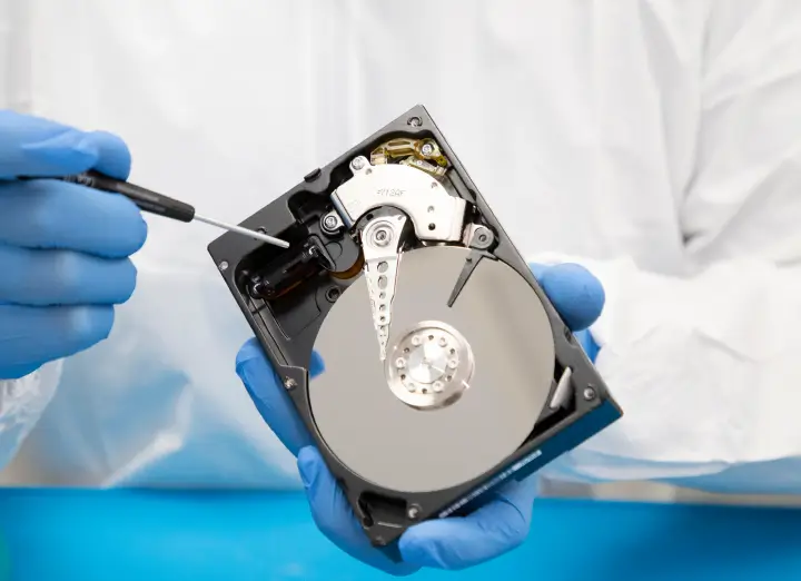 Laptop Hard Disk Data Recovery